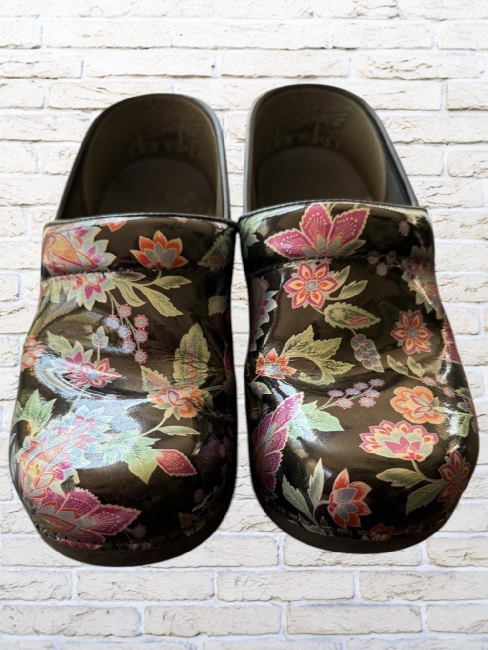 DANSKO XP 2.0 Paisley Floral Patent Black Slip-On Clogs Size 36 5.5 6 - Picture 2 of 6
